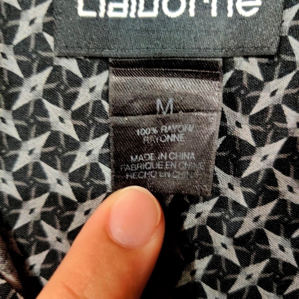 Claiborne Button Up Men's Shirt, Size Medium - Picture 6 of 6